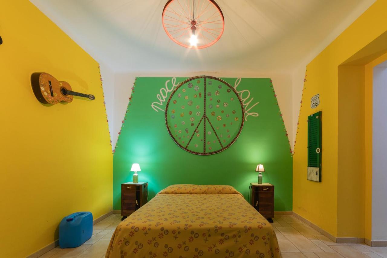 Art Rooms Joyful People Alberobello Exterior photo